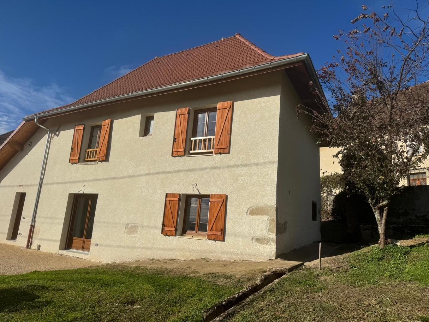 Maison Leonora Saint-Genix-sur-Guiers Екстериор снимка